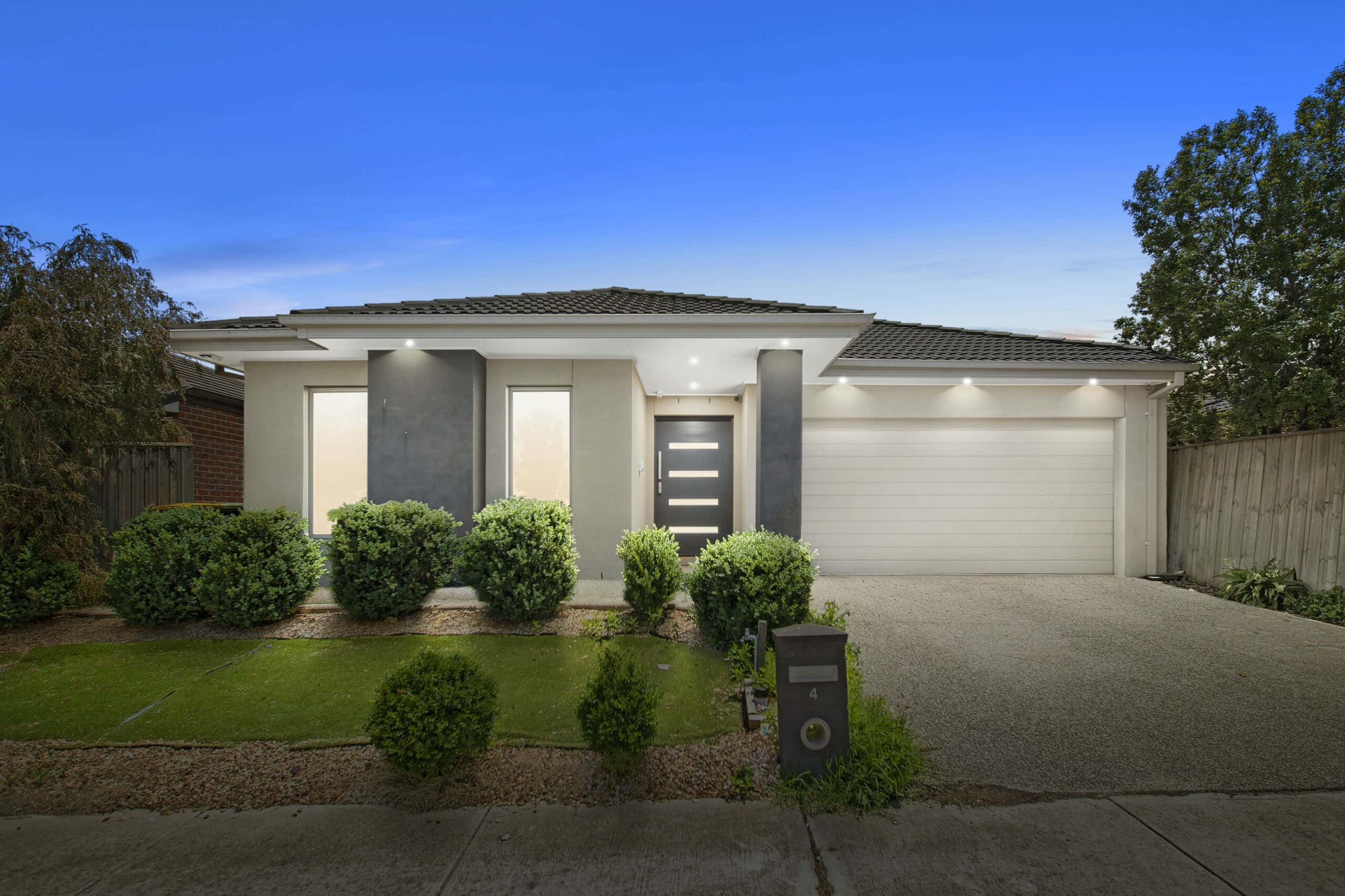 How Much Do Real Estate Agents Make in Melbourne (2025)?